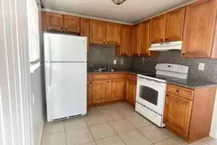 4370 S Mary Cir, Palm Beach Gardens, FL 33410 - Photo 2