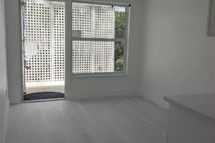 21 SE 11th Ave, Fort Lauderdale, FL 33301 - Photo 4
