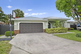 401 NW 16th Pl, Pompano Beach, FL 33060 - Photo 2