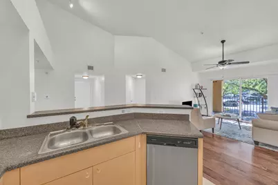 4241 San Marino Boulevard #207, West Palm Beach, FL 33409 - Photo 18