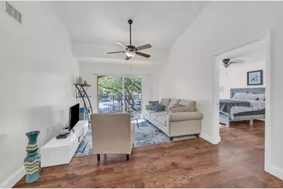 4241 San Marino Boulevard #207, West Palm Beach, FL 33409 - Photo 2