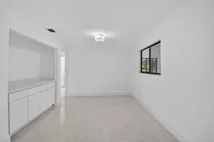29 Fawlkland Cir, Boynton Beach, FL 33426 - Photo 16