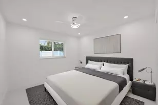 979 NW 8th St, Boca Raton, FL 33486 - Photo 36