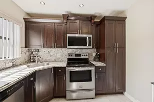 4623 Carambola Cir N, Coconut Creek, FL 33066 - Photo 8