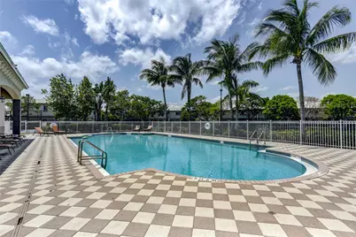 2037 Nassau Drive #2037, Riviera Beach, FL 33404 - Photo 34