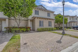2037 Nassau Dr, Riviera Beach, FL 33404 - Photo 2