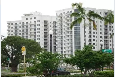 1830 Radius Drive #1020, Hollywood, FL 33020 - Photo 10