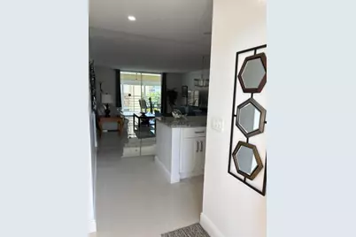 424 SE 10th Street #203, Dania Beach, FL 33004 - Photo 4