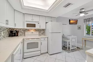14823 Cumberland Dr, Delray Beach, FL 33446 - Photo 14