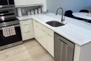 802 Cypress Blvd, Pompano Beach, FL 33069 - Photo 12