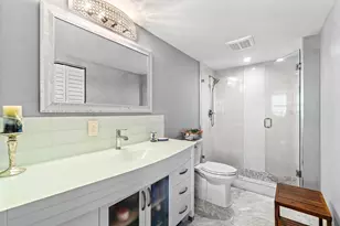 930 Dogwood Dr, Delray Beach, FL 33483 - Photo 22