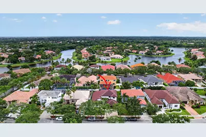 711 Heritage Way, Weston, FL 33326 - Photo 48