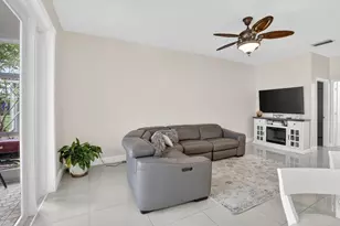 711 Heritage Way, Weston, FL 33326 - Photo 8