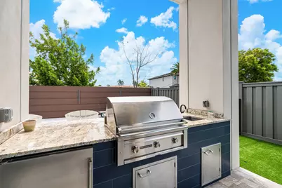 2880 NE 35th Street, Lighthouse Point, FL 33064 - Photo 32