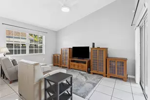 9108 SW 165th Pl, Miami, FL 33196 - Photo 8