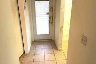 2711 NW 104th Ave, Sunrise, FL 33322 - Photo 4