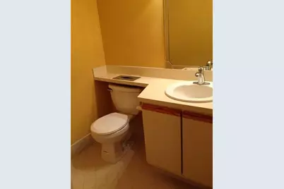 4716 NW 82nd Avenue, Lauderhill, FL 33351 - Photo 16