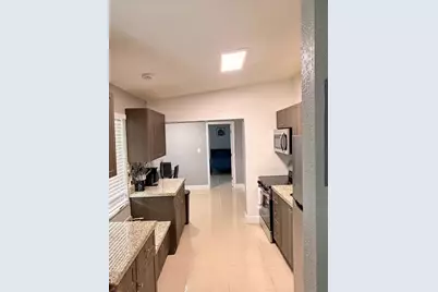 1558 NW 5th Avenue, Pompano Beach, FL 33060 - Photo 10