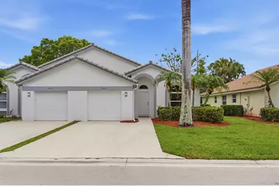 6581 Marissa Circle, Lake Worth, FL 33467 - Photo 2