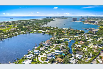 11730 Lake Shore Place, North Palm Beach, FL 33408 - Photo 1