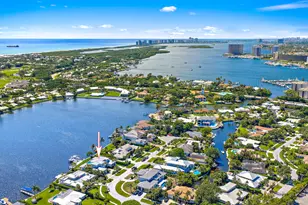11730 Lake Shore Pl, North Palm Beach, FL 33408 - Photo 1