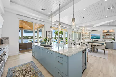 11730 Lake Shore Place, North Palm Beach, FL 33408 - Photo 18