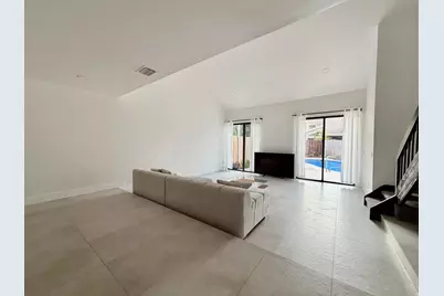 7657 Sierra Terrace W, Boca Raton, FL 33433 - Photo 10