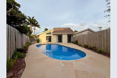 7657 Sierra Terrace W, Boca Raton, FL 33433 - Photo 6