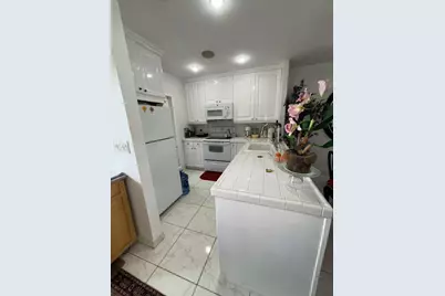 4706 NW 36th Street #605, Lauderdale Lakes, FL 33319 - Photo 6