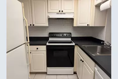 950 S Kanner Highway #A25, Stuart, FL 34994 - Photo 2