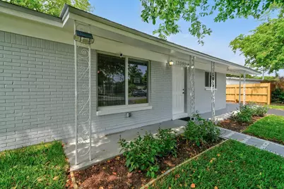 12091 Colony Avenue, Palm Beach Gardens, FL 33410 - Photo 2