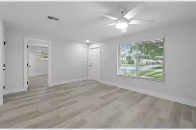 12091 Colony Avenue, Palm Beach Gardens, FL 33410 - Photo 14