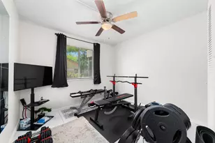 3095 N Oakland Forest Dr, Oakland Park, FL 33309 - Photo 10