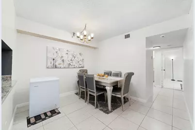 3095 N Oakland Forest Drive #101, Oakland Park, FL 33309 - Photo 6