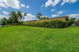 13621 Barberry Dr, Wellington, FL 33414 - Photo 30