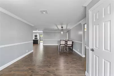 5820 NW 56th Place, Tamarac, FL 33319 - Photo 2