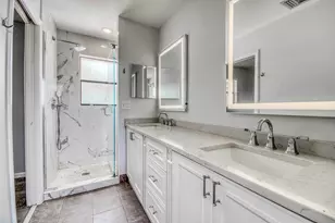495 Prestwick Cir, Palm Beach Gardens, FL 33418 - Photo 24