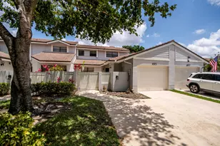 495 Prestwick Cir, Palm Beach Gardens, FL 33418 - Photo 30