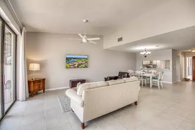 495 Prestwick Circle, Palm Beach Gardens, FL 33418 - Photo 10