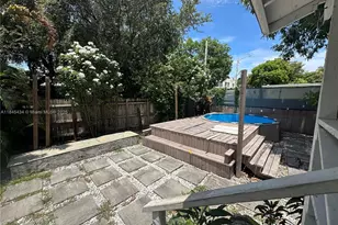 267 NW 33rd St, Miami, FL 33127 - Photo 6