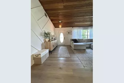 160 9th Court, Vero Beach, FL 32962 - Photo 2