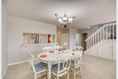 495 Prestwick Circle, Palm Beach Gardens, FL 33418 - Photo 6