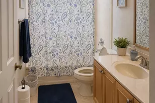 3945 Torres Cir, West Palm Beach, FL 33409 - Photo 4
