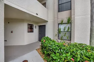 5901 Camino Del Sol, Boca Raton, FL 33433 - Photo 2