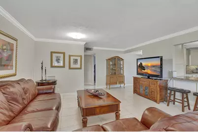 5901 Camino Del Sol #107, Boca Raton, FL 33433 - Photo 8