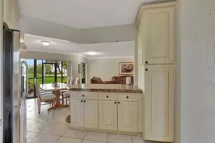 5901 Camino Del Sol, Boca Raton, FL 33433 - Photo 14