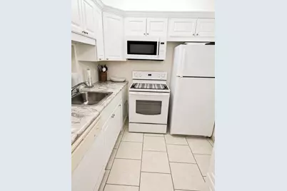 2841 Somerset Drive #107, Lauderdale Lakes, FL 33311 - Photo 6