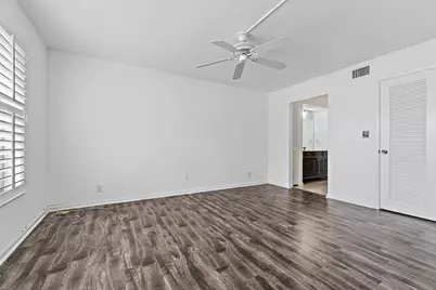 5570 Tamberlane Circle #131, Palm Beach Gardens, FL 33418 - Photo 14