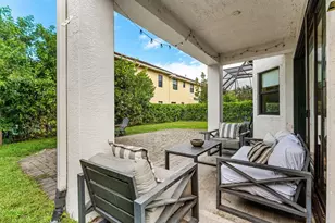 3555 Birague Dr, Wellington, FL 33449 - Photo 38