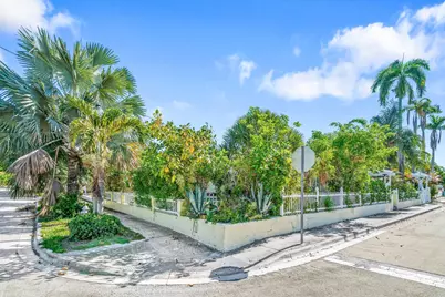 629 Selkirk Street, West Palm Beach, FL 33405 - Photo 6